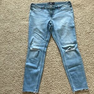 EUC Hollister size 13 legging